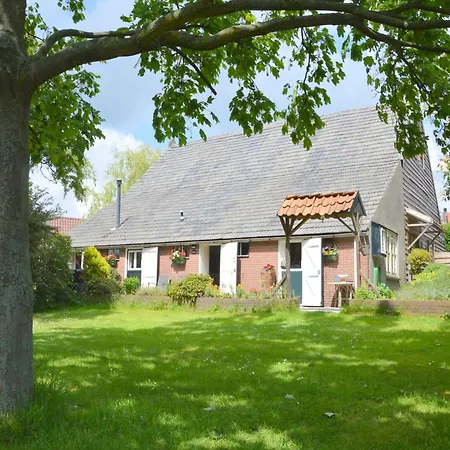 Prázdninový dům In Nieuwleusen Near And Nature, Cleaning Included